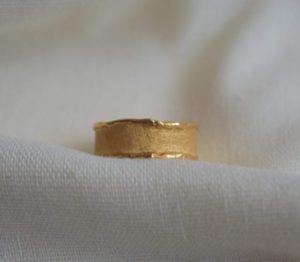 chunky gold textured ring