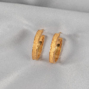 large gold textured hoop earrings